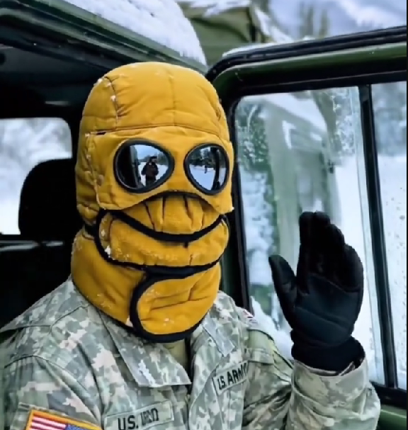 Windproof Winter Thermal Hat with Goggles
