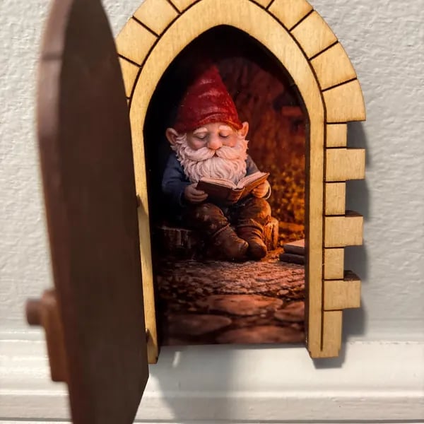 🚪✨ The Fairy Door That Opens — A Tiny Hidden World