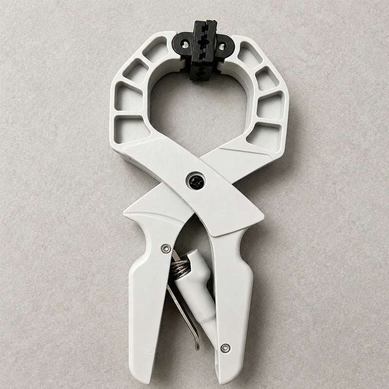 Heavy-Duty Outdoor Table Clamp